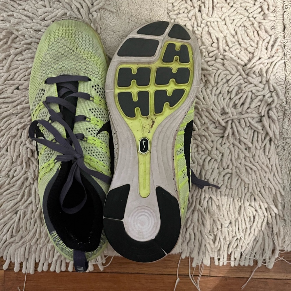 Women's Nike Sneakers